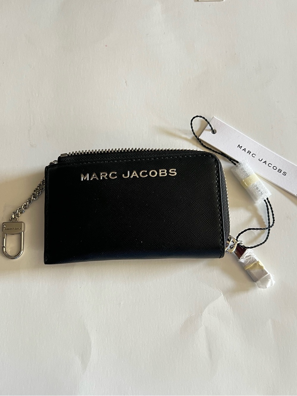 Marc Jacobs Black Leather Zip Card Case with Logo Tag